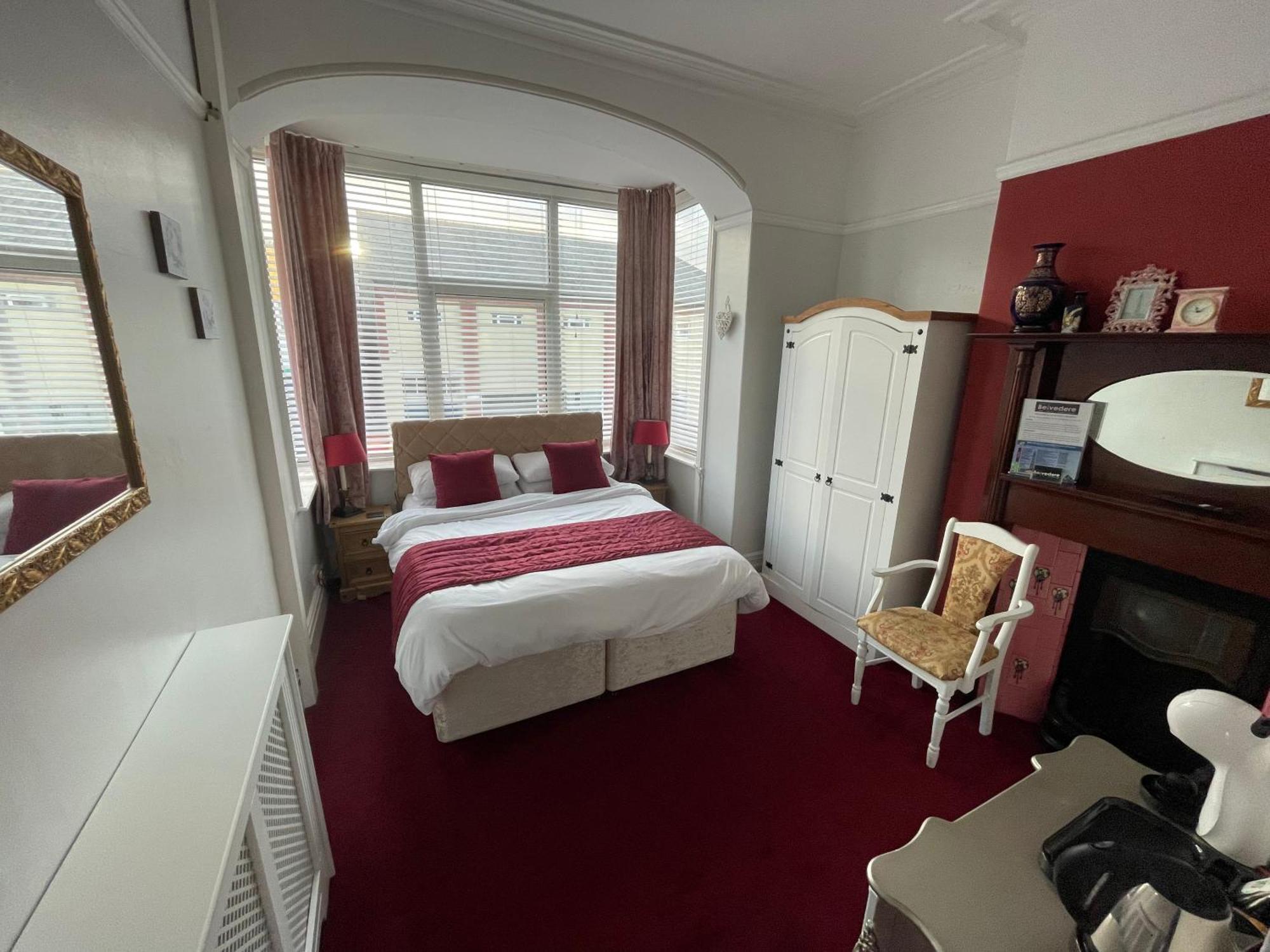 Lee & Chris'S Belvedere - Adults Only Blackpool Esterno foto
